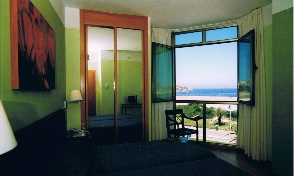 Hotel La Concha De Suances Phòng bức ảnh